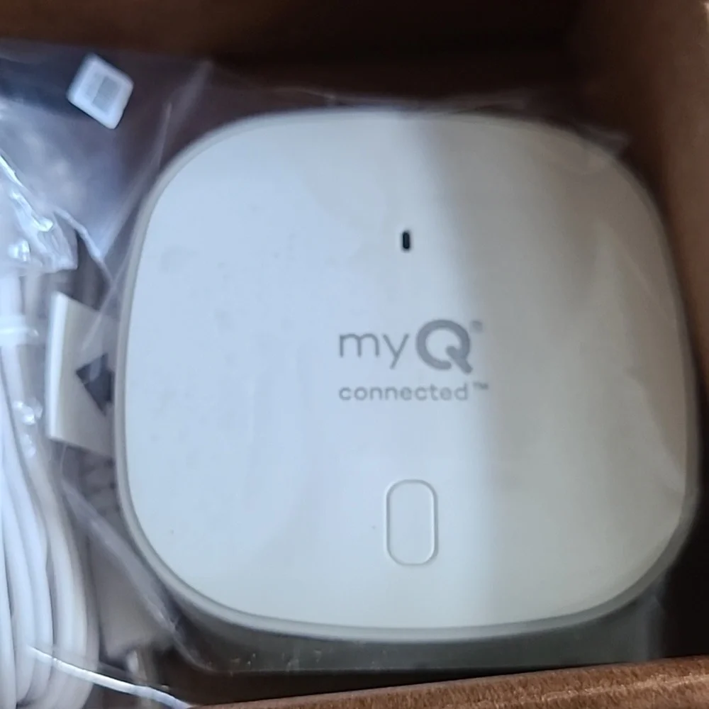 CHAMBERLAIN Smart Garage Control - Wireless Garage Hub and Sensor with Wifi & - Picture 8 of 13